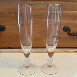 2 Marquis Waterfod Crystal Sweet Memories 9 1/8" Toasting Flutes with gold trim